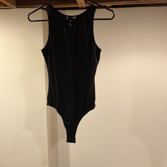 Brand new aqua, ribbed sleeveless bodysuit without tags - Picture 4 of 4